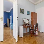 Apartmán Uroczy Przestronny W Krakowie By Renters *
