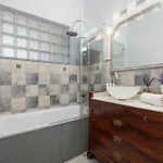 Apartmán Uroczy Przestronny W Krakowie By Renters Krakov