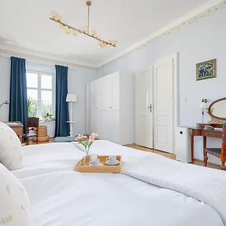 Uroczy Przestronny W Krakowie By Renters