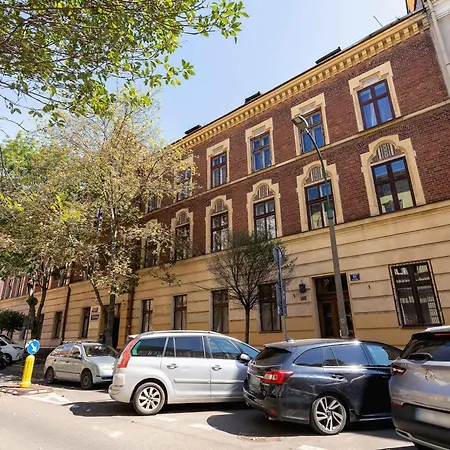 Uroczy Przestronny W Krakowie By Renters Apartman Krakkó